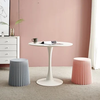 7 צבעים קמטים פלסטיק קפה צואה הסלון בצד שולחן קטן ליד המיטה שולחנות עגולים יצירתי שרפרפים עוגה בצורת עיצוב הבית