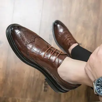 באביב של גברים נעלי גברים בריטי פרוע שחור עובד ללבוש לחתונה נעלי האופנה גברים של עסקים מקרית נעלי עור נעליים