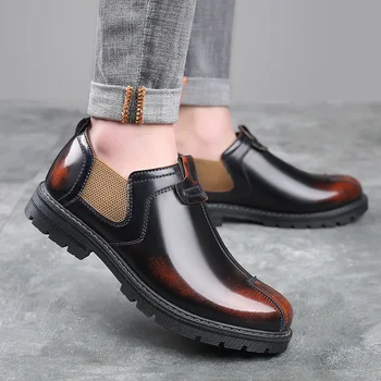 2023 חורף נעלי גברים מגפי צ ' לסי חמה קטיפה נעלי עור רך Mens מגפי בלעדי עבה עור רך איש מגפי קרסול