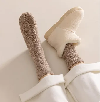 סתיו חורף חם קורל פליז גרביים לנשים מוצק צבע Coldproof לעבות התיכון גרביים רכות הביתה קומה שינה גרביים