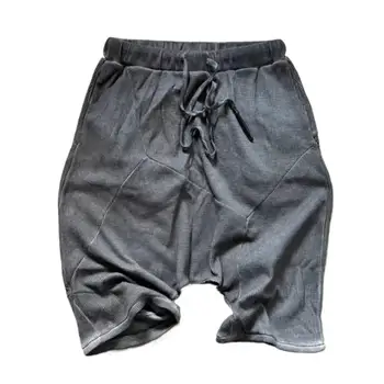 הקיץ של גברים רבע מכנסיים רופפים מזדמן מגמה טרנינג החושך והשממה סגנון קצרים.