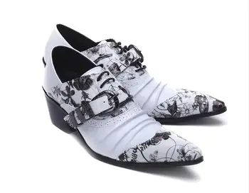 אופנה חדשה שדירות דפוס גברים נעלי אוקספורד תחרה מקרית עסקי גברים הצביע נעלי חתונה שמלת נעליים לגברים